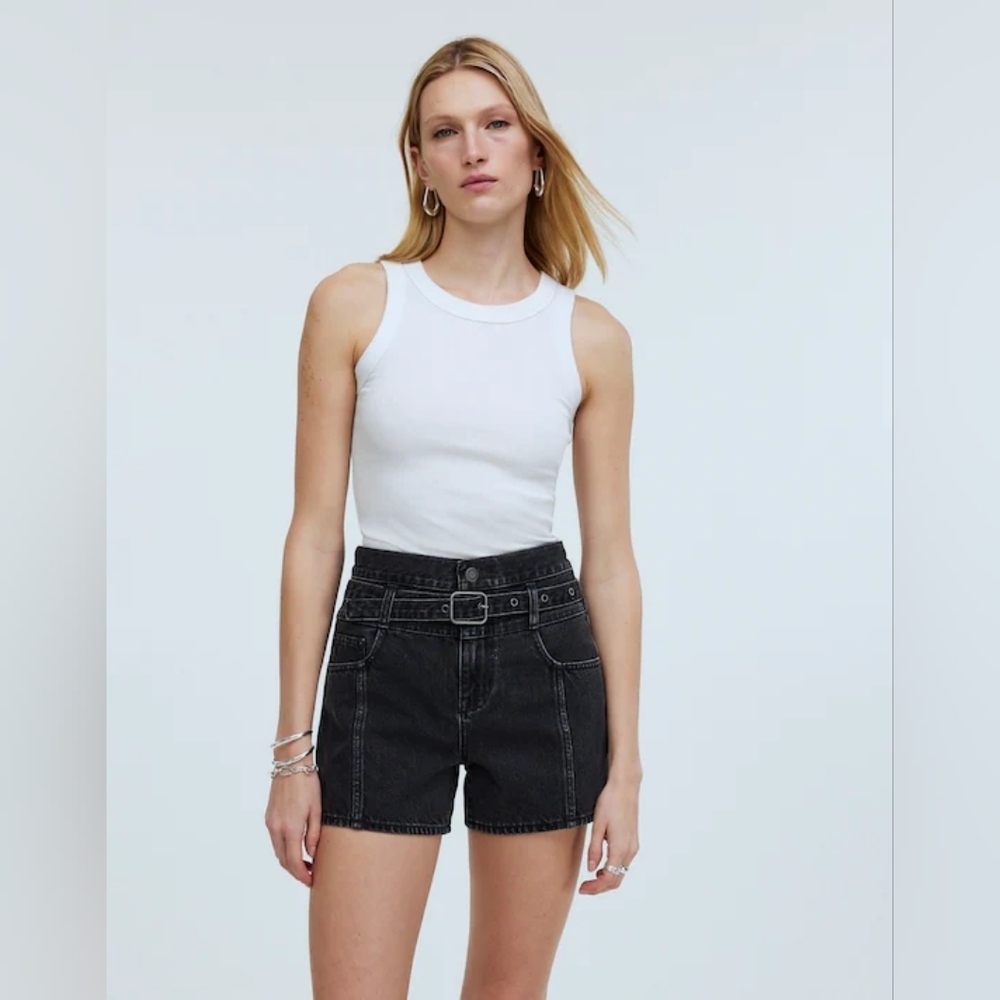 The '90s Jean Short in Caspar Wash: Belted Edition